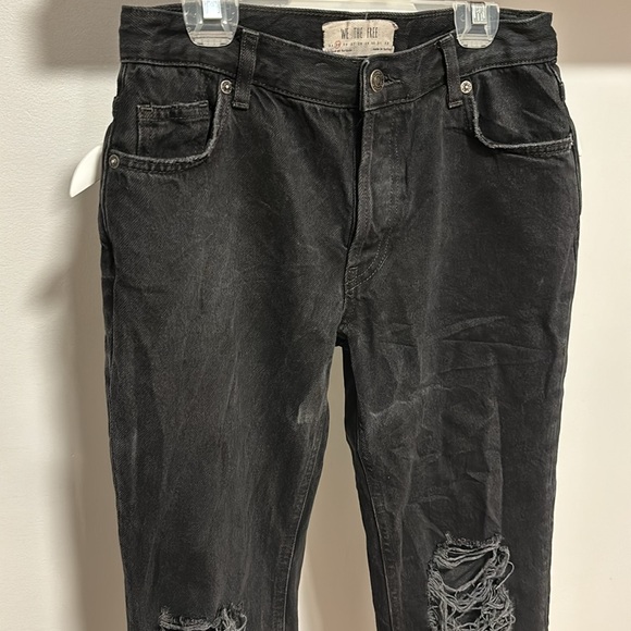 We The Free/Free People straight leg jeans. - Picture 2 of 7